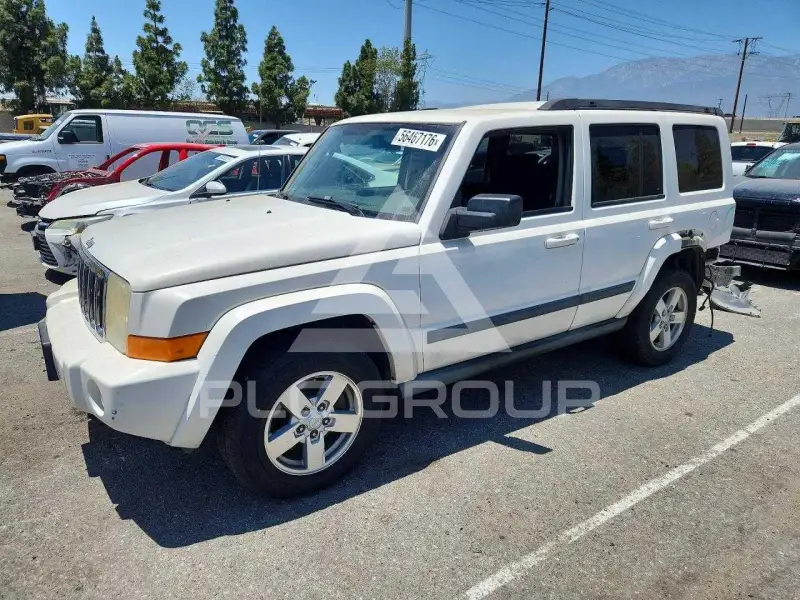 2008 Jeep COMANDER photo