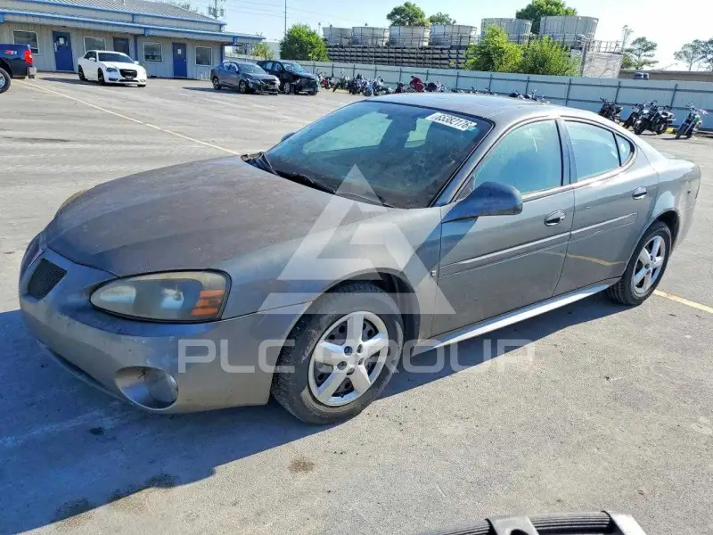 2008 Pontiac GRAND PRIX фото