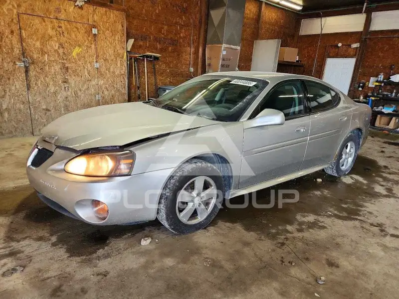 2008 Pontiac GRAND PRIX photo