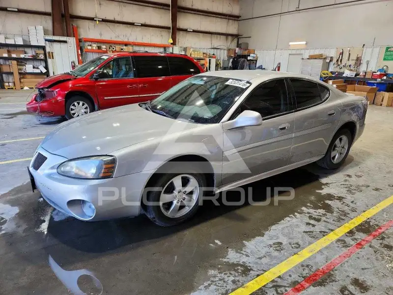 2008 Pontiac GRAND PRIX фото