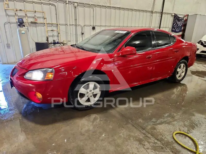 2008 Pontiac GRAND PRIX photo