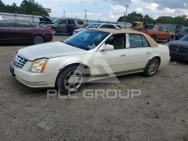 2008 Cadillac DTS photo