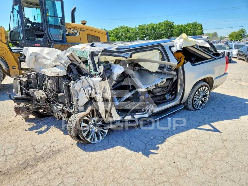 2008 Cadillac ESCALADE photo