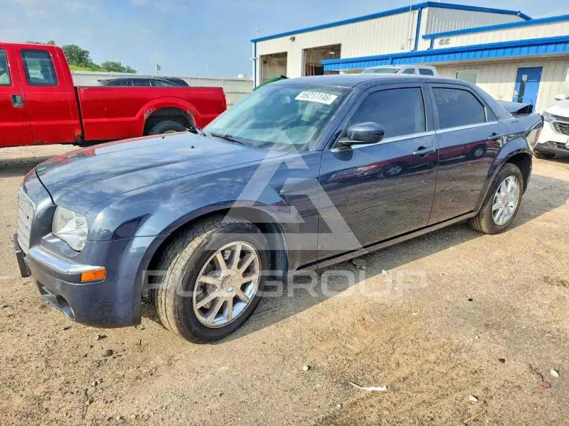 2008 Chrysler 300 photo