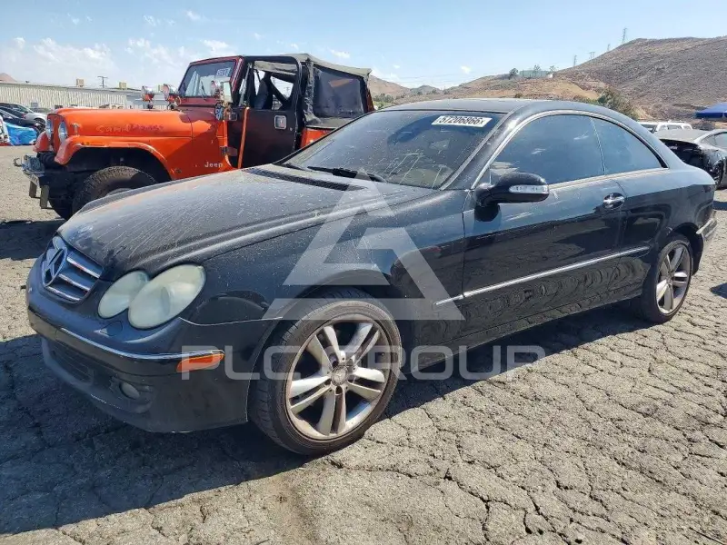 2008 Mercedes Benz CLK фото