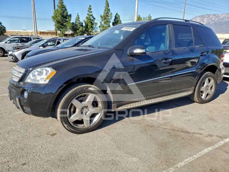 2008 Mercedes Benz ML-Class photo
