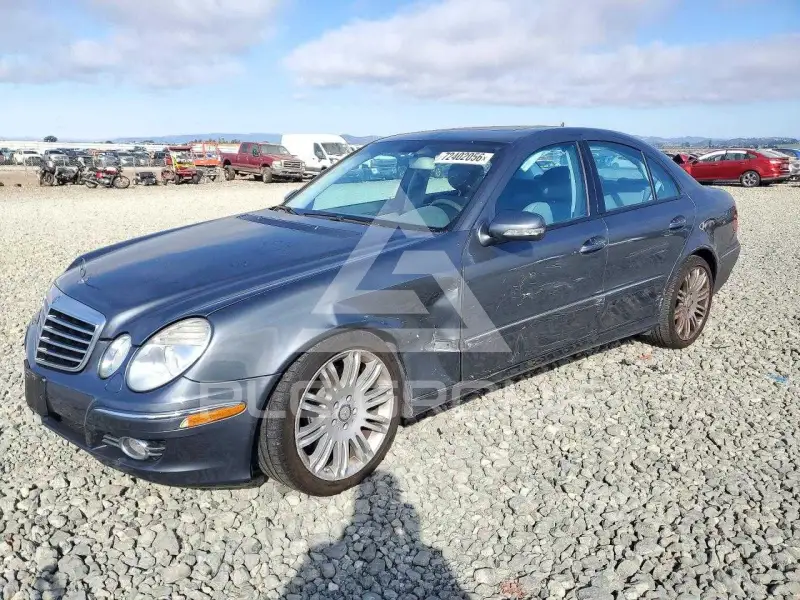 2008 Mercedes Benz E-Class photo