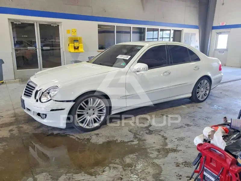 2008 Mercedes Benz E-Class фото