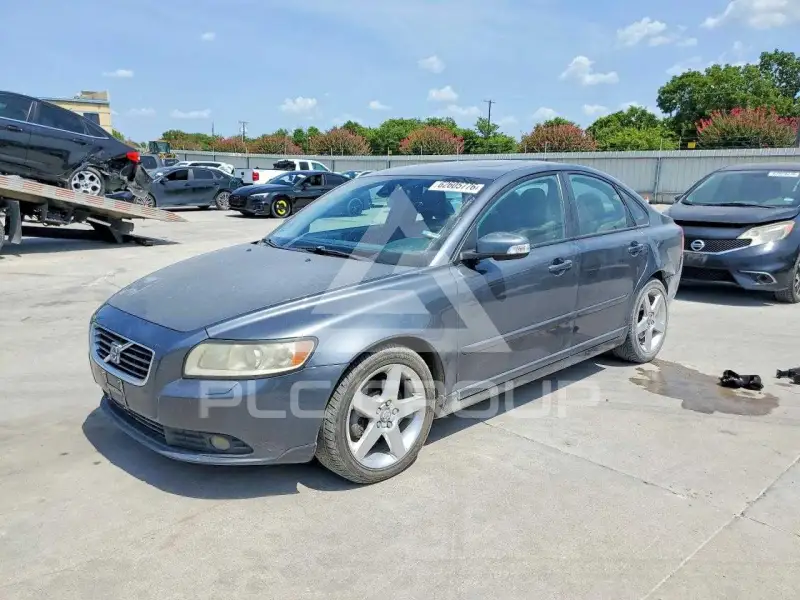 2008 Volvo S40 фото