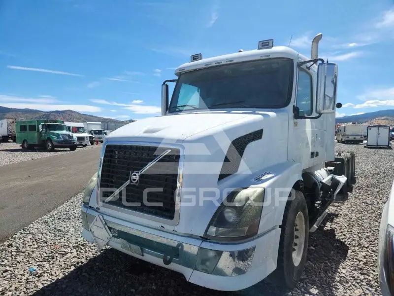 2008 Volvo VNL фото
