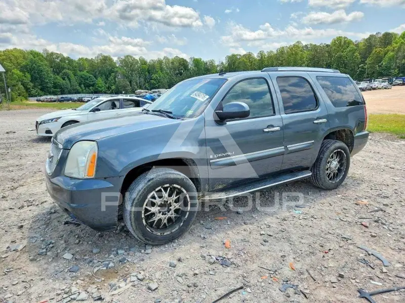 2008 GMC YUKON фото