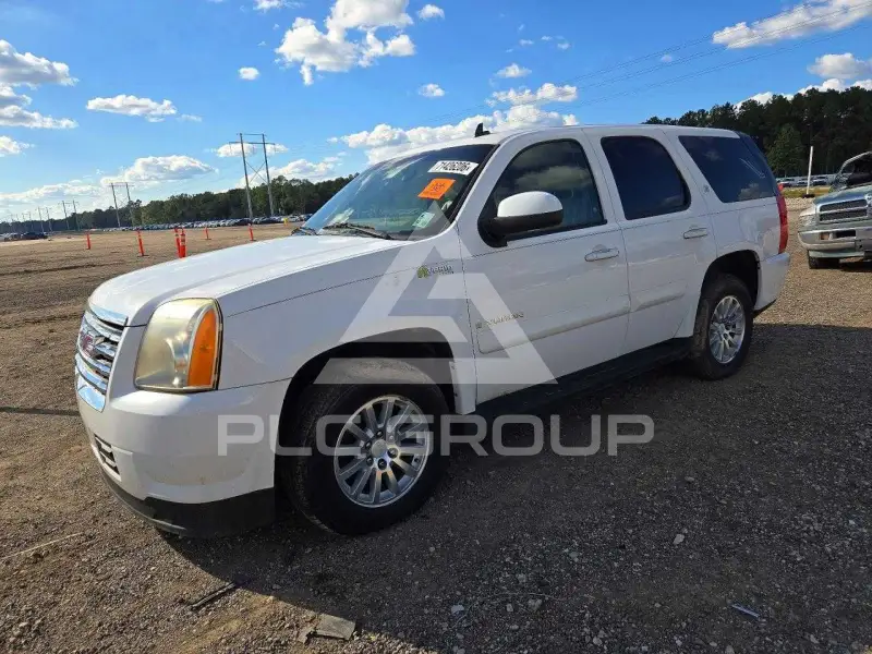 2008 GMC YUKON фото