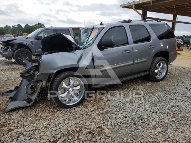 2008 GMC YUKON photo