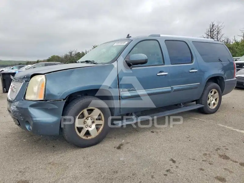 2008 GMC YUKON фото