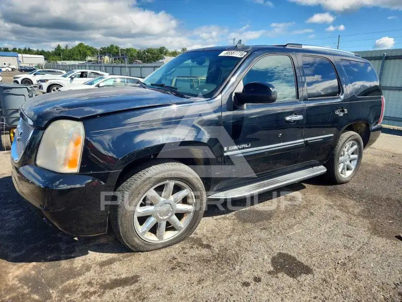 2008 GMC YUKON фото