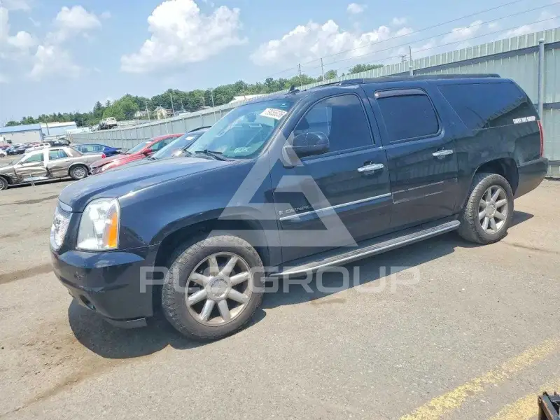 2008 GMC YUKON фото