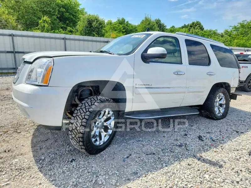 2008 GMC YUKON фото