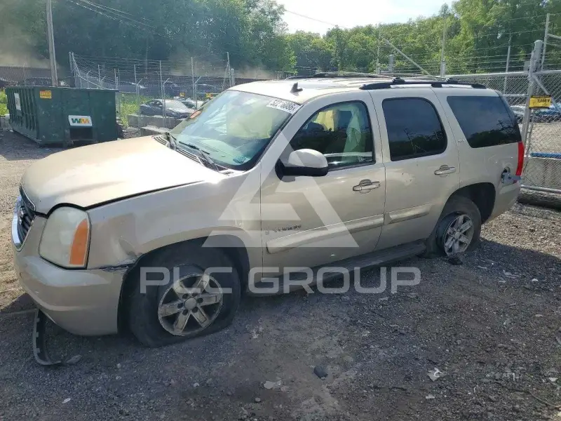 2008 GMC YUKON фото