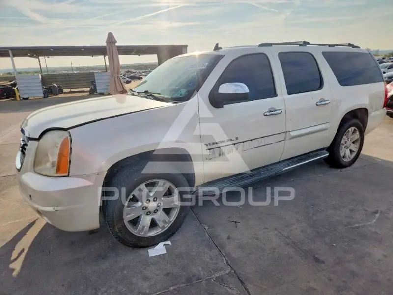 2008 GMC YUKON photo
