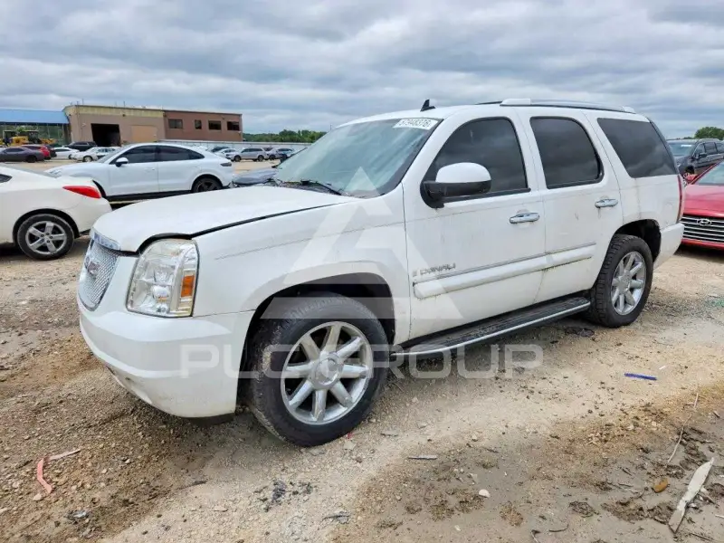 2008 GMC YUKON фото