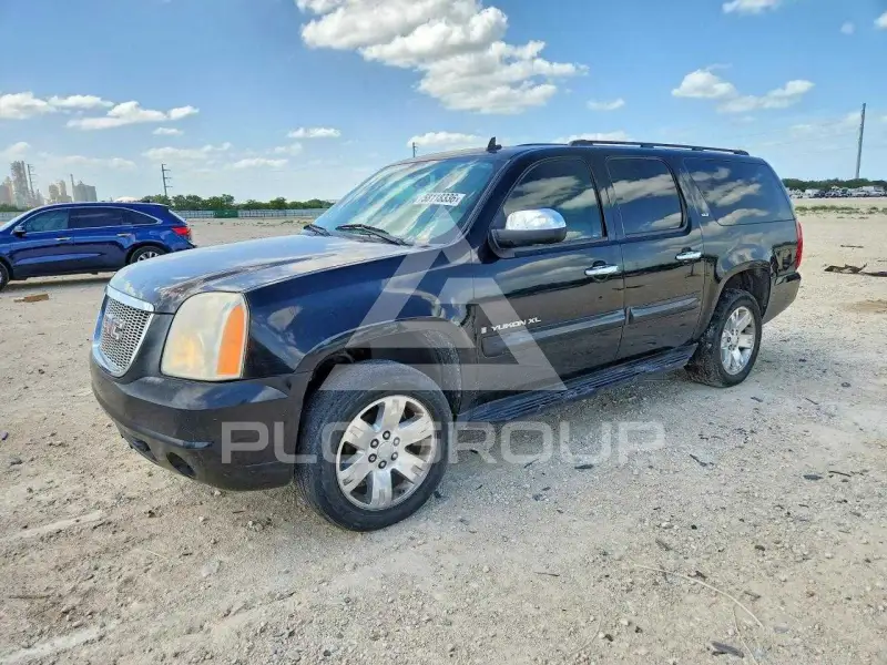 2008 GMC YUKON photo