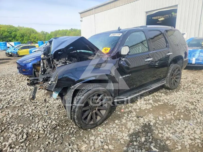2008 GMC YUKON фото