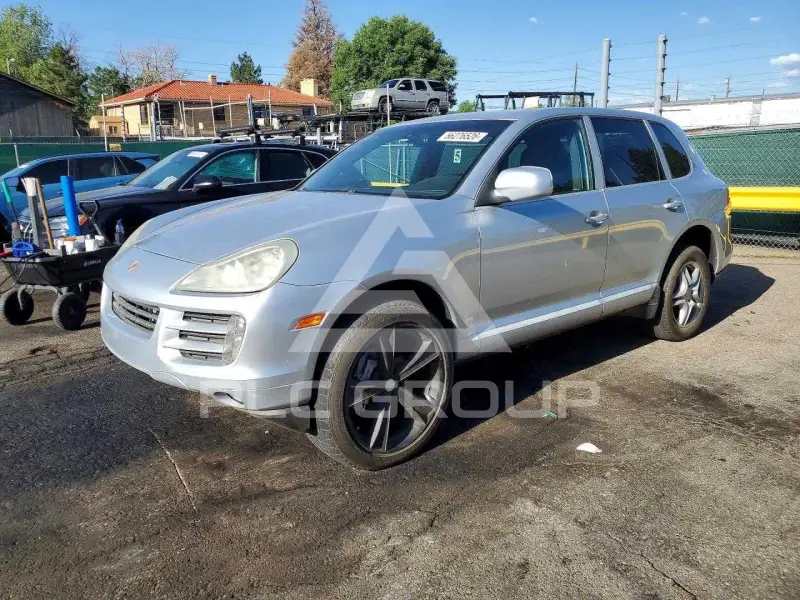 2008 Porsche Cayenne photo