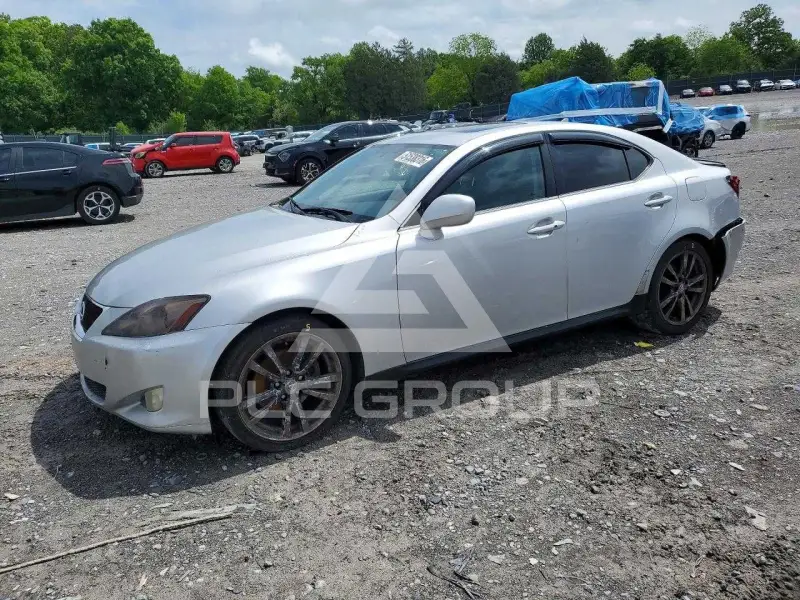 2008 Lexus IS250 photo