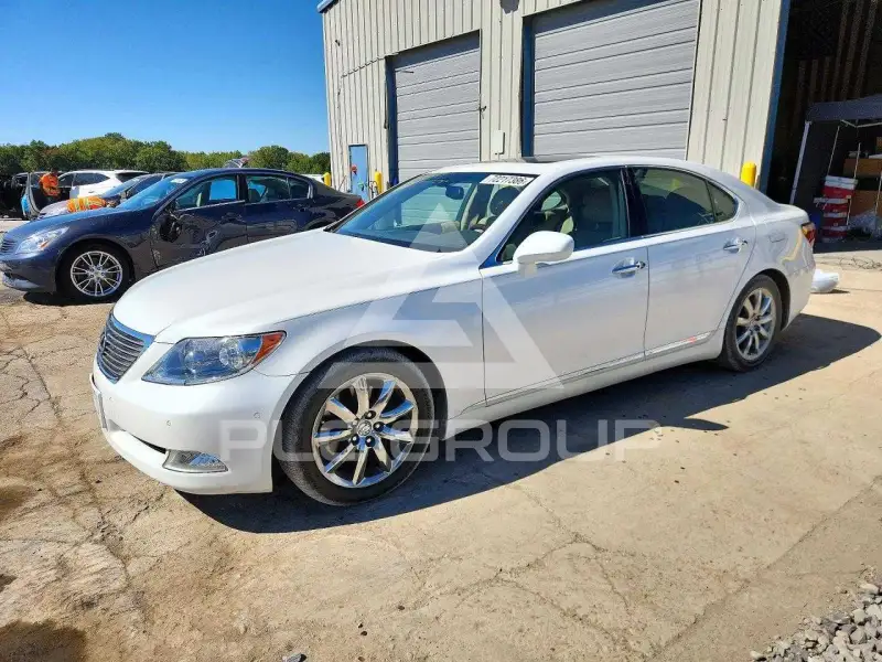 2008 Lexus LS460 photo