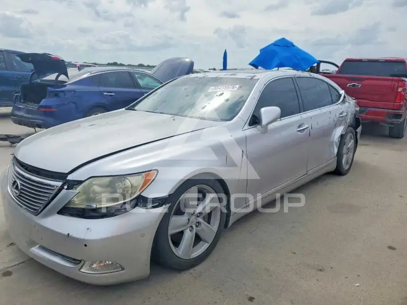 2008 Lexus LS460 photo