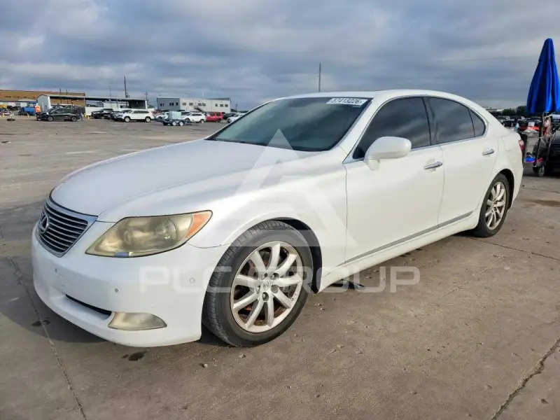 2008 Lexus LS460 photo