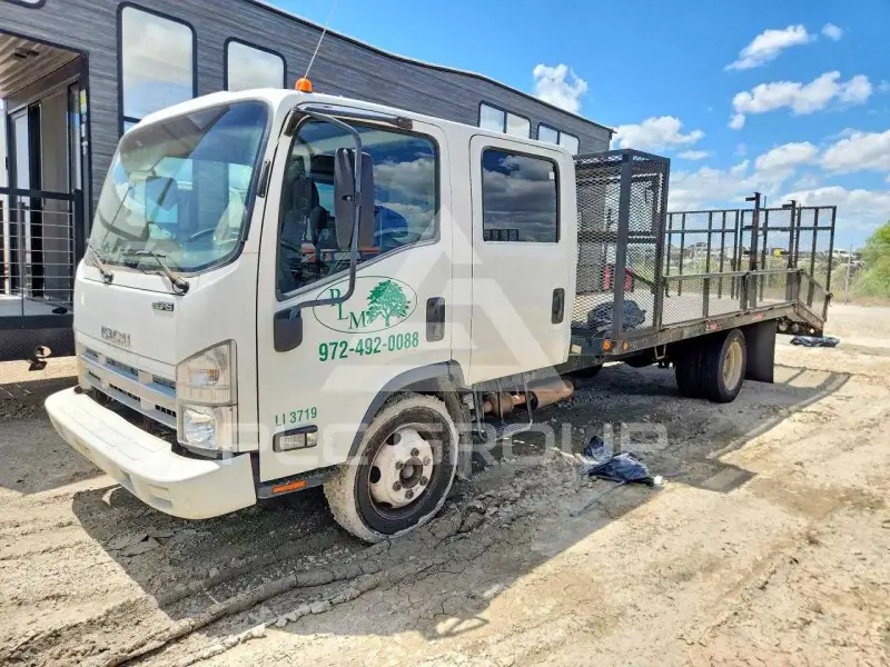 2008 Isuzu NPR фото