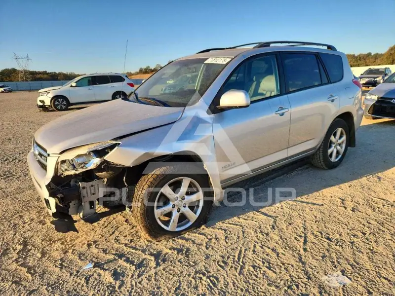 2008 Toyota RAV4 photo