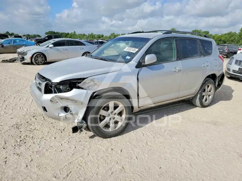 2008 Toyota RAV4 photo