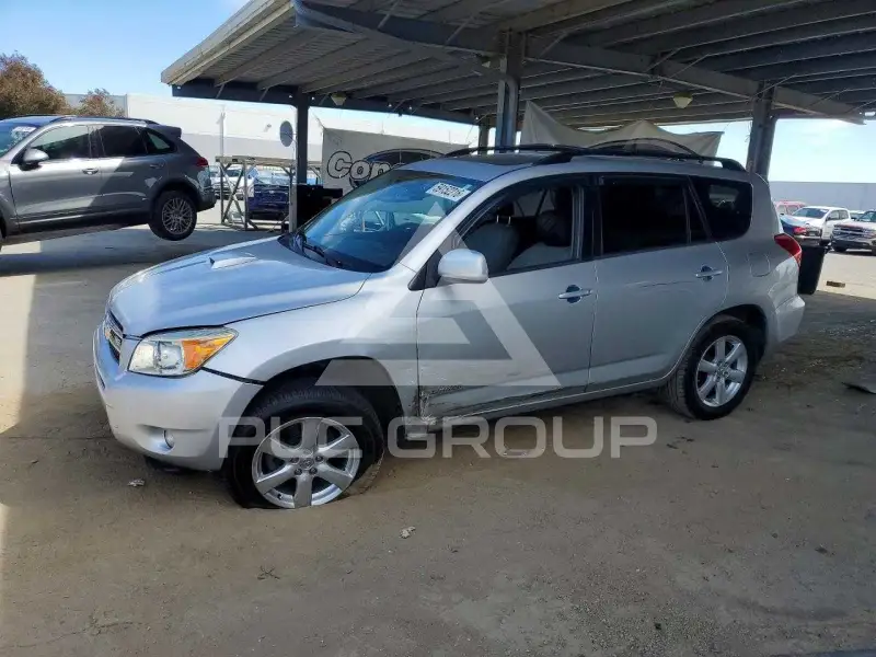 2008 Toyota RAV4 фото