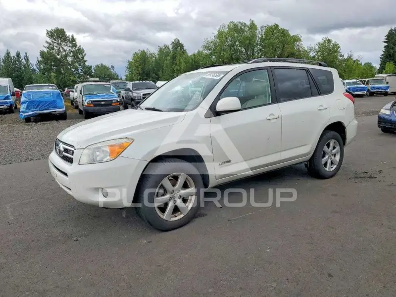 2008 Toyota RAV4 photo