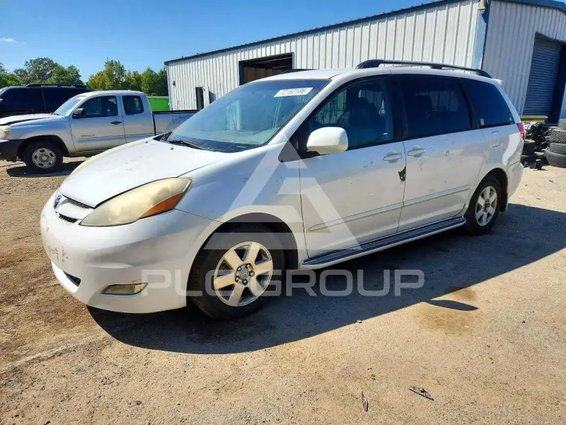 2008 Toyota SIENNA фото