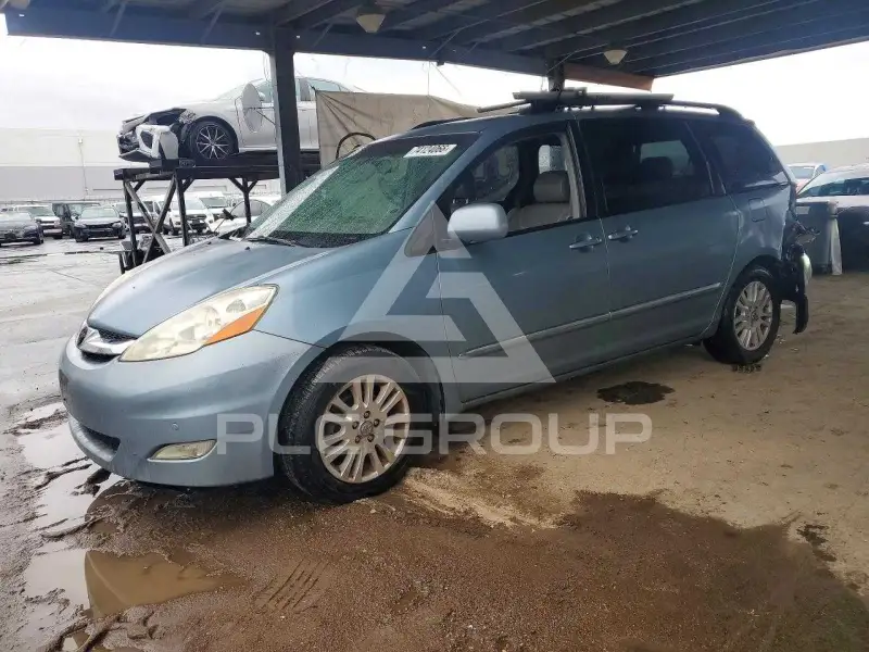 2008 Toyota SIENNA фото