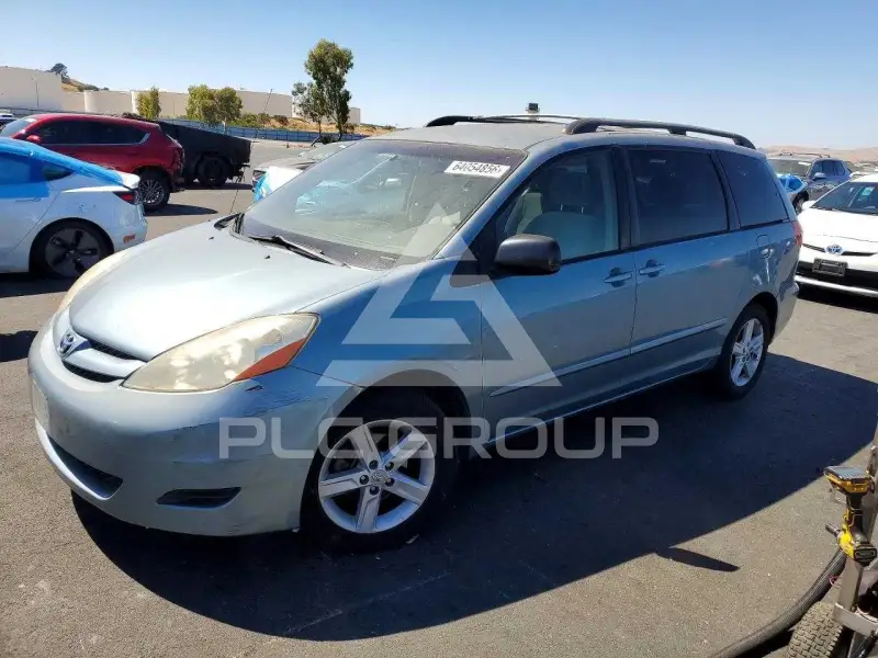 2008 Toyota SIENNA фото