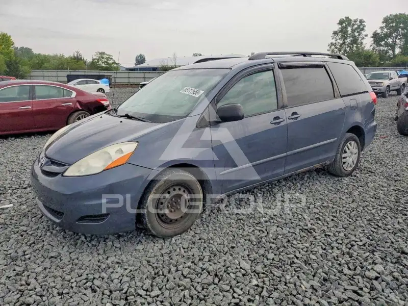 2008 Toyota SIENNA photo