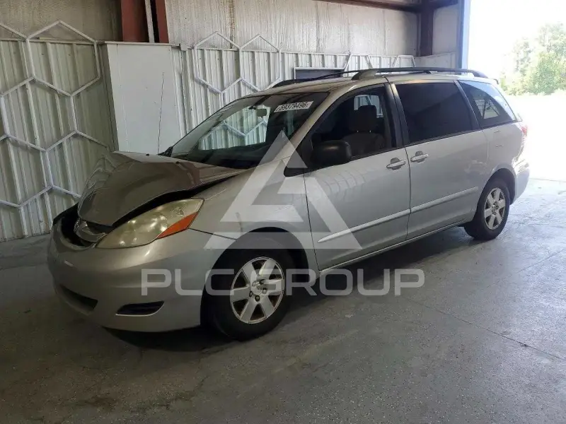2008 Toyota SIENNA фото