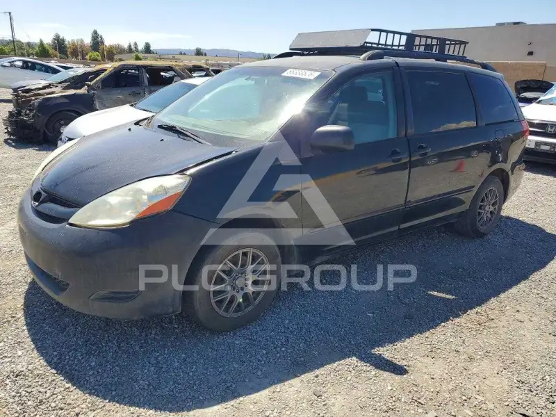 2008 Toyota SIENNA photo