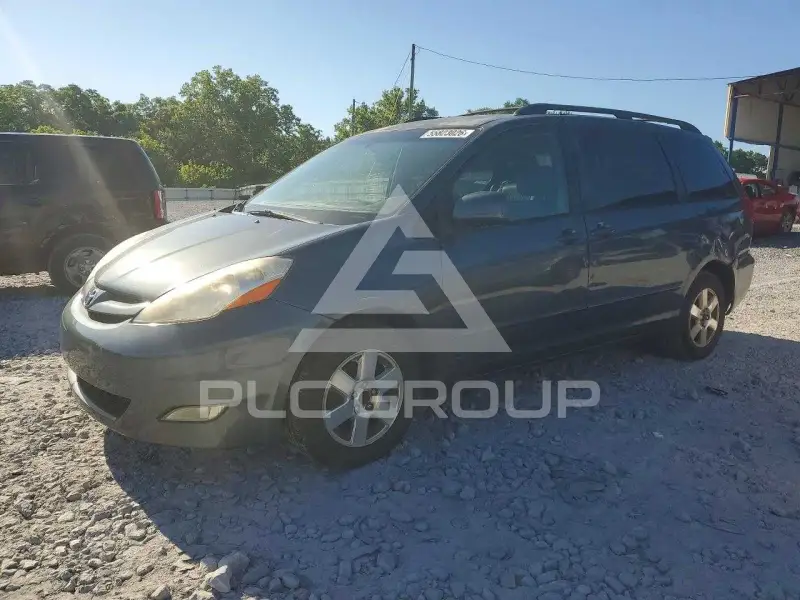 2008 Toyota SIENNA фото