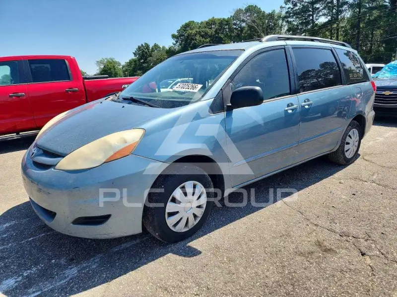 2008 Toyota SIENNA фото
