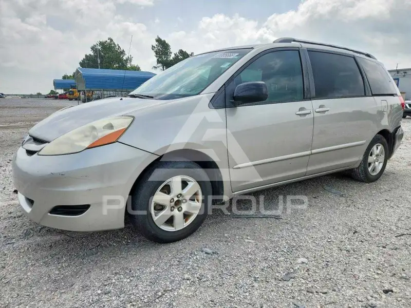 2008 Toyota SIENNA фото