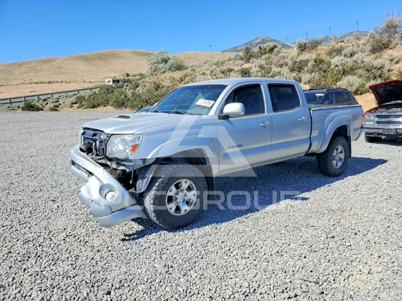 2008 Toyota TACOMA photo