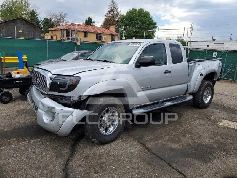 2008 Toyota TACOMA photo