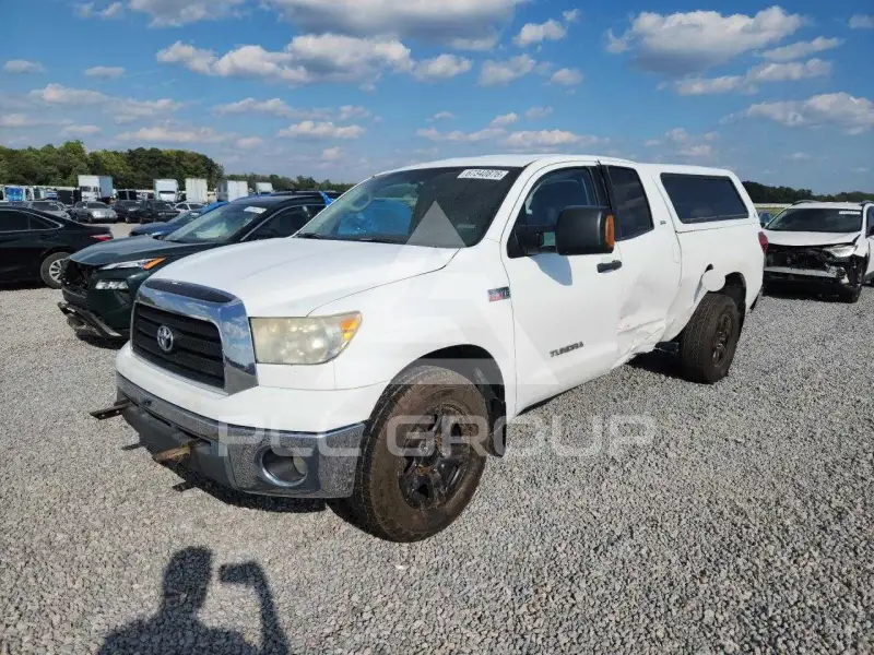 2008 Toyota TUNDRA photo