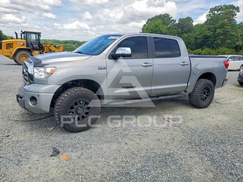 2008 Toyota TUNDRA photo