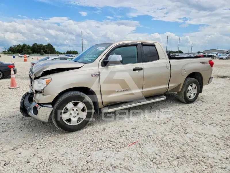 2008 Toyota TUNDRA photo